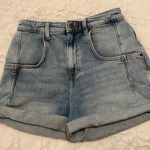 BDG Mom Jean shorts